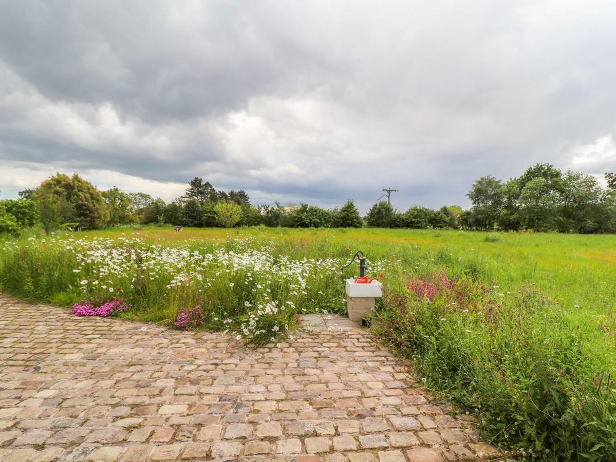 Villa The Stables Frodsham Exterior foto